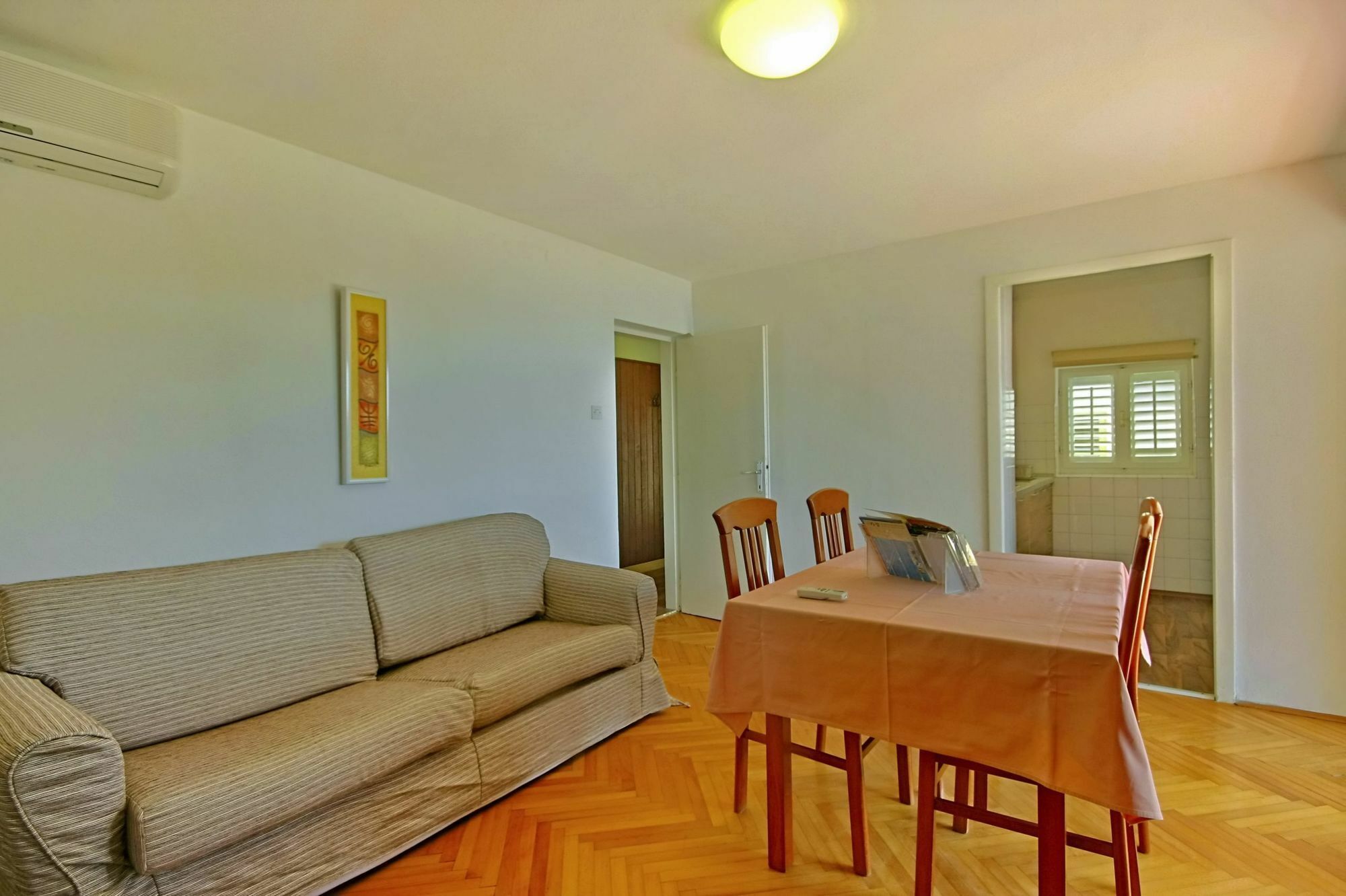 Al Mare Apartments โรวีน ภายนอก รูปภาพ